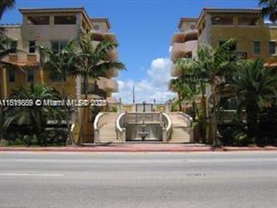 8888 Collins Ave APT 318