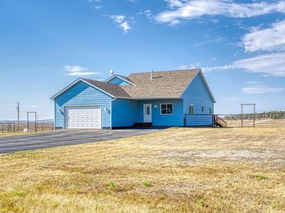 Property at 3 Quail Ln, Moorcroft, WY
