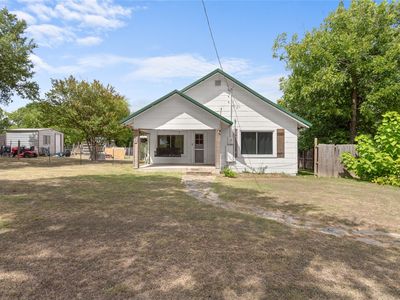 Property at 200 S Cleveland, Meridian, TX