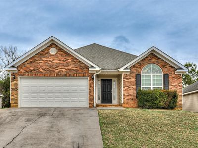 452 Lory Lane
