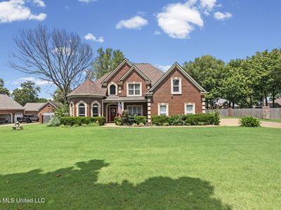 8576 Saddle Creek Dr