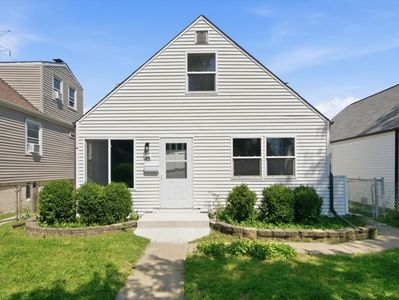 35 46th Ave