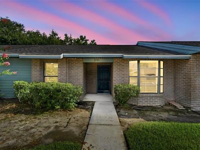 2781 KING OAK CIRCLE