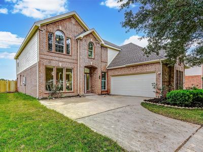 1026 Riverchase Dr