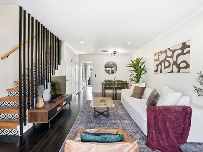 Property at 11127 La Maida St Unit 9, North Hollywood, CA