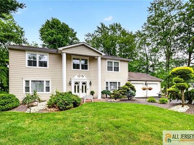 3 Driftwood Ct
