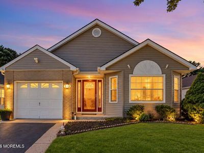 102 Canterbury Lane