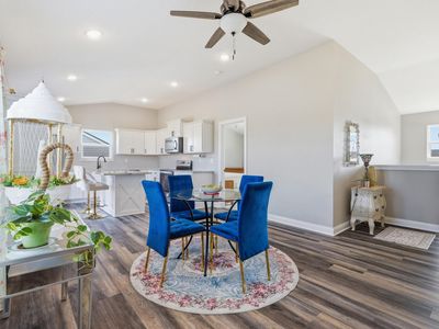 102 Churchill Dr