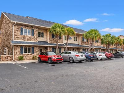 203 Double Eagle Dr. #F1