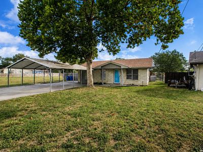 Property at 606 N BERRY ST, Beeville, TX