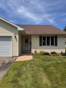 Property at 938 Mead Dr, Waupaca, WI