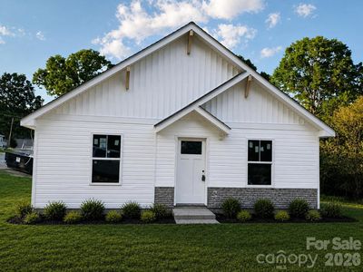 Property at 1034 Walnut St, Albemarle, NC