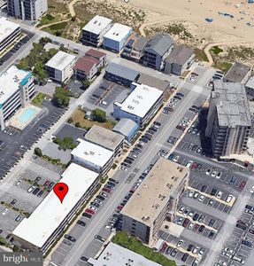 14 136th St UNIT 302