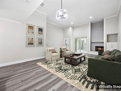 207 E Harwood Rd APT 14