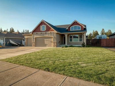 325 E Parker Ct