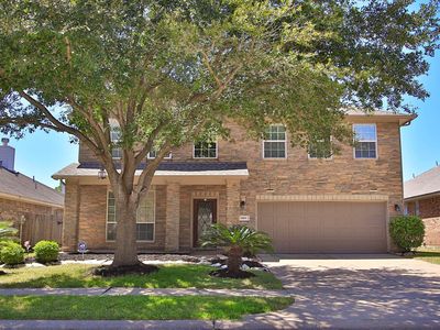 1919 Lenora Ct