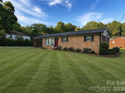 4608 Rainbow Dr