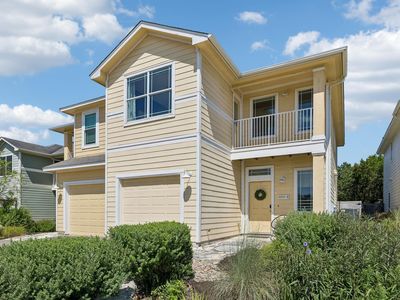 8909 Mountain Shadows Cv APT B