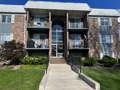 1617 N Windsor Dr APT 207