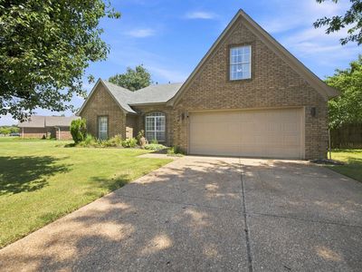 255 Cameron Dr