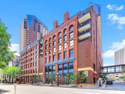 198 6th St E Unit 601