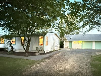 179 Bay Road