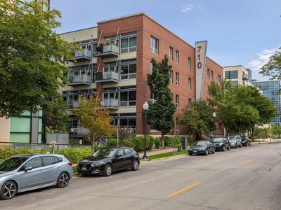 710 N 4th St #W210