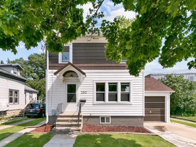 230 North Dickason Boulevard