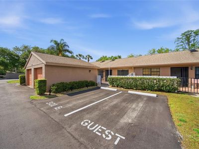 3135 Charter Club Dr APT B