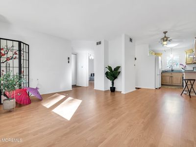 47 E Cambridge Court #100E