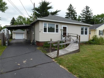 3104 Arnold Ave