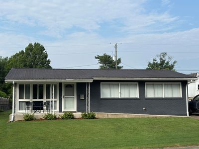 114 Oaklawn Dr