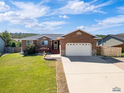 10115 Laramie Ln