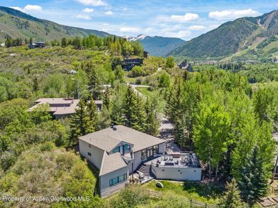 75 Bennett Ct