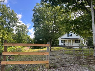 698 Casey Branch Rd
