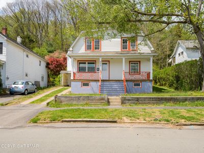 Property at 117 7th St, Blakely, PA