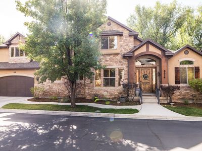 6114 S Corbin Creek Cv