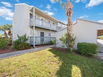 259 FENWICK DRIVE #40