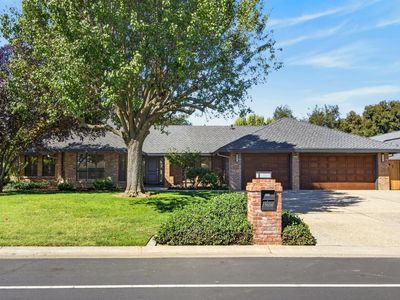 27020 E El Macero Dr