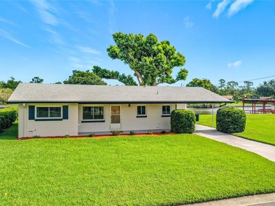 13225 Country Club Dr