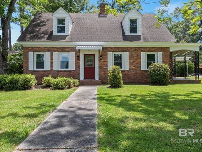 900 Lovelace Ave