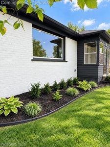 Property at 437 W Meyers Ave, Hazel Park, MI