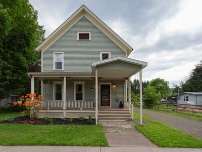 15 Wells Ave