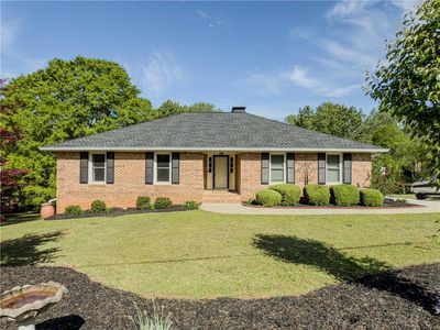 458 Valley Woods Cir SE