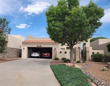 1728 Boulders Dr