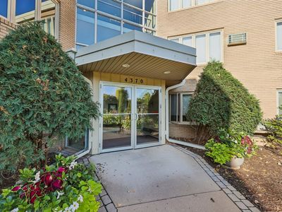 4370 Brookside Ct APT 320