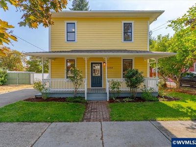 Property at 1068 SW Hayter St, Dallas, OR