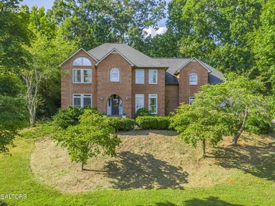 5305 Beverly Oaks Dr