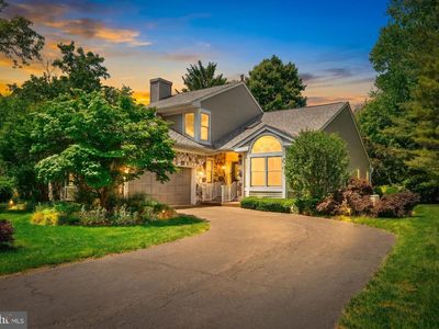 22 Boxwood Dr