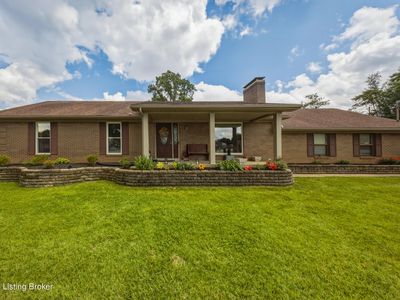 128 Erikas Ct
